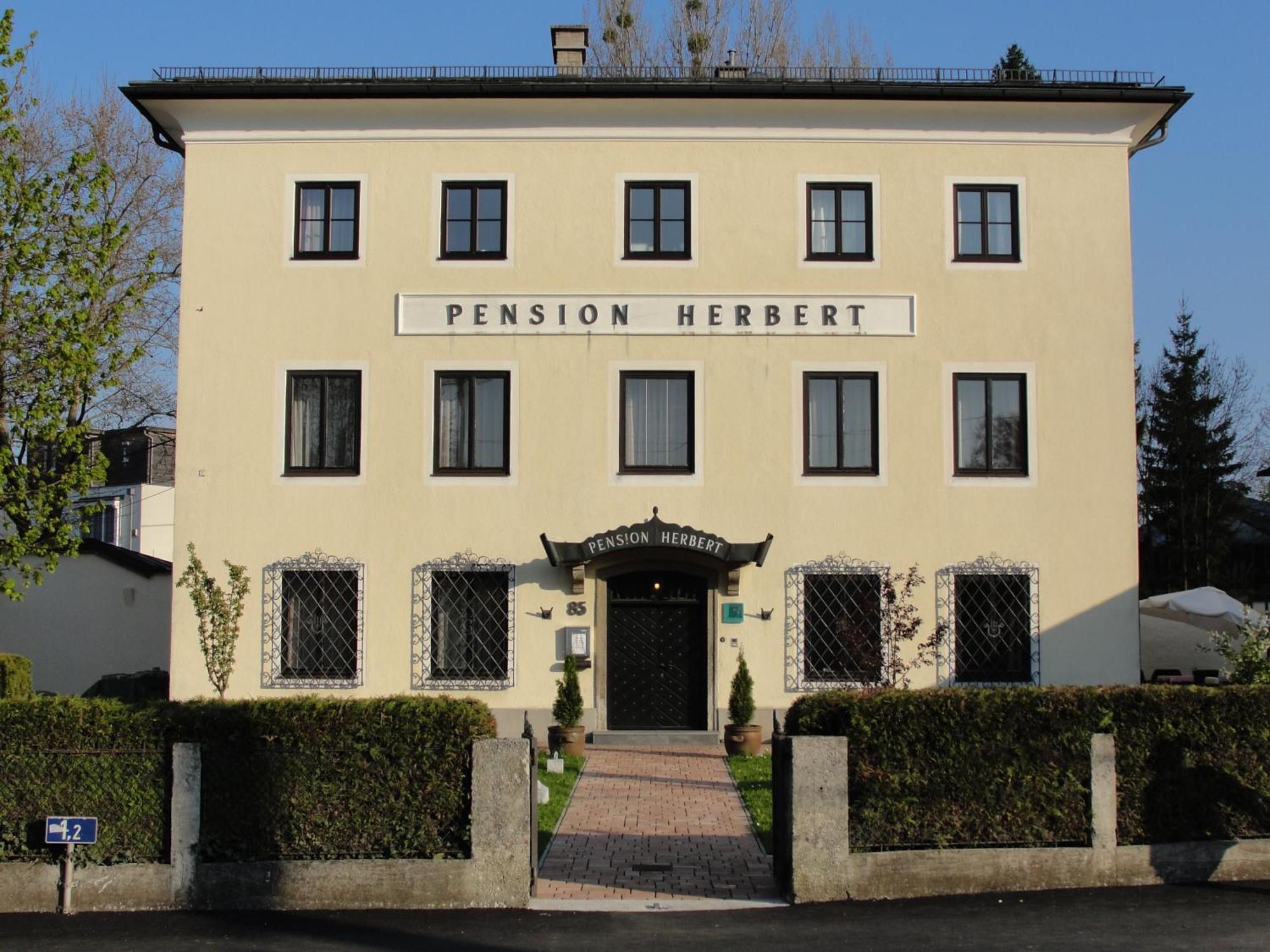 Hotel Pension Herbert Salzburgo Exterior foto